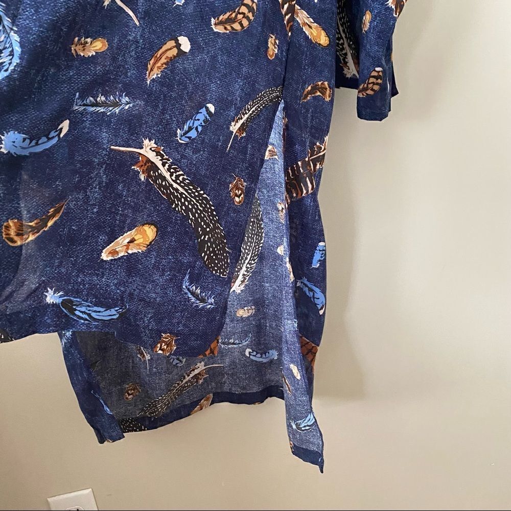 TREASURE & Bond Feather Print Lightweight Summer Kimono (One Size) - Picture 7 of 10